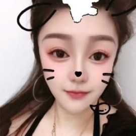 气质大胸小姐姐