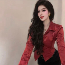维吾尔族老师古力
