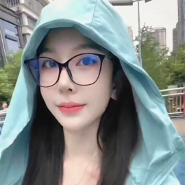 北辰花式肤白桃桃