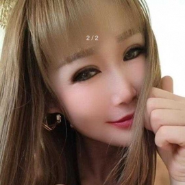 大奶骚逼少妇
