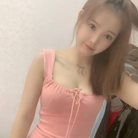 性感肤白小美