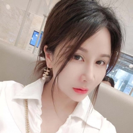 御姐人美声甜
