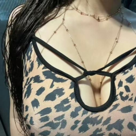 河东大胸妹芳儿