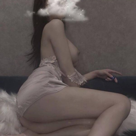 鸠江蜜桃臀大奶骚货